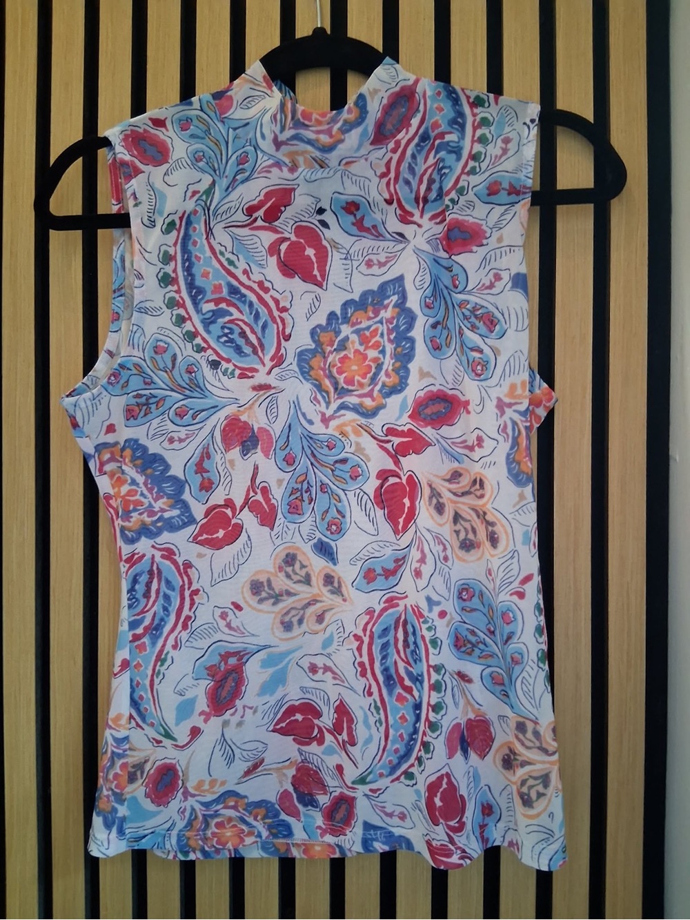 Mock Neck Sleeveless Tank Top - White Multi Paisley